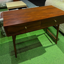 Load image into Gallery viewer, 24195 Office Table
