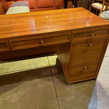 Load image into Gallery viewer, 24195A2 Office Table
