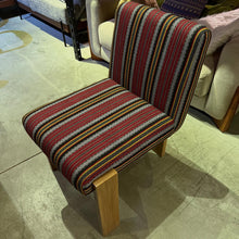 Load image into Gallery viewer, 25107 Chair
