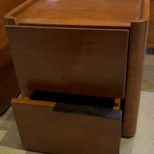 Load image into Gallery viewer, 24207 Side Table
