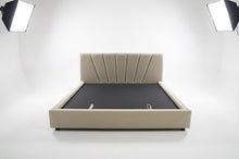Load image into Gallery viewer, 2585D Bed Frame
