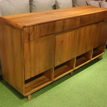 Load image into Gallery viewer, 25123 Console
