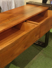 Load image into Gallery viewer, 25123H Console
