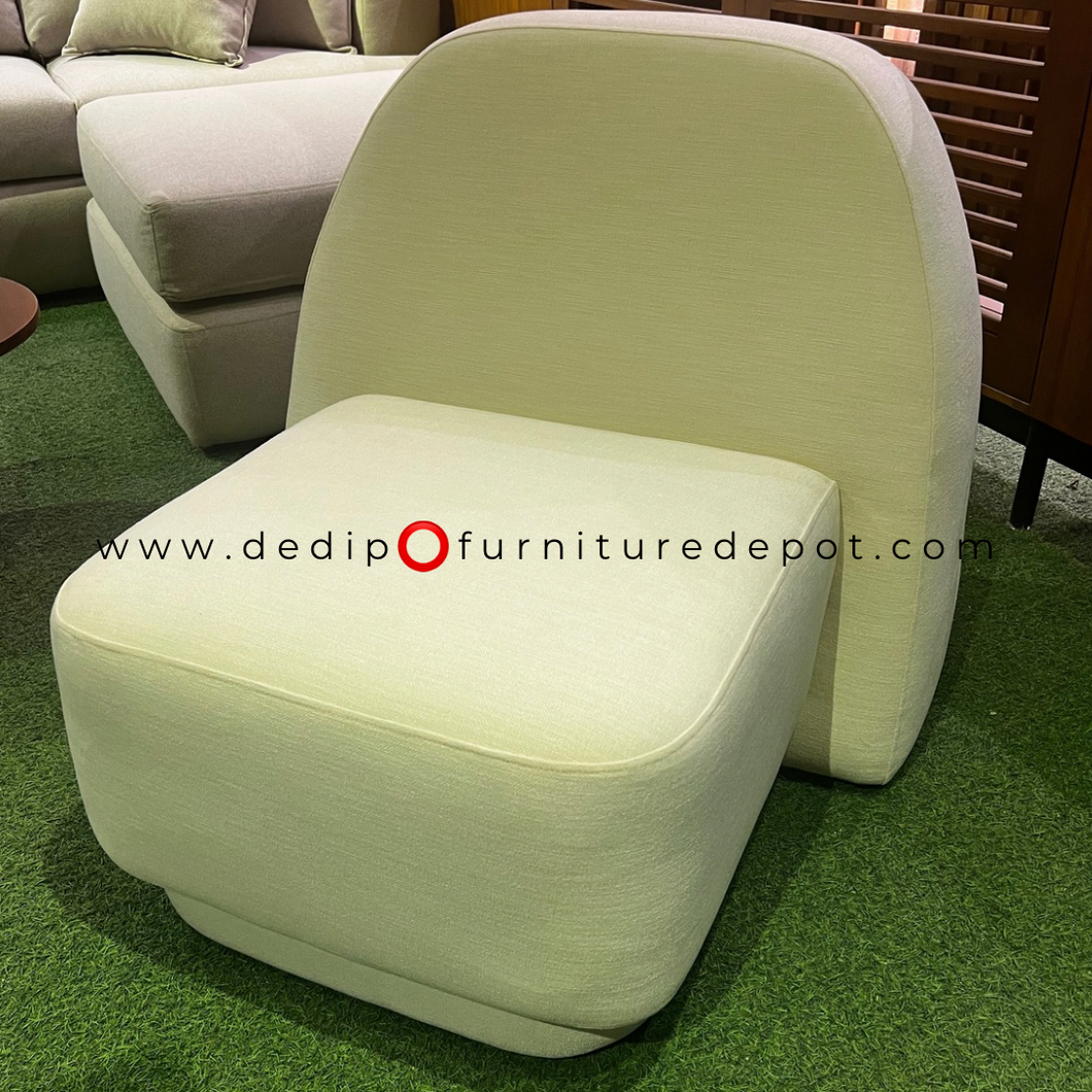 2418 Accent Chair