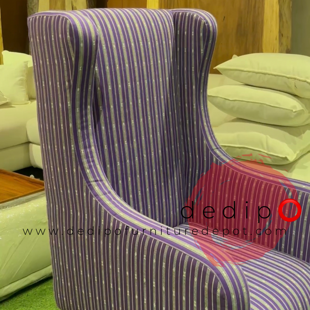 25107 Accent Chair