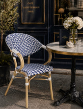 Load image into Gallery viewer, Q44 Chair
