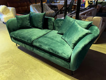 Load image into Gallery viewer, 23259 Couch B
