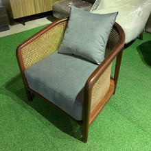 Load image into Gallery viewer, 23247 Accent Chair

