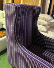 Load image into Gallery viewer, 25107 Accent Chair
