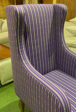 Load image into Gallery viewer, 25107 Accent Chair

