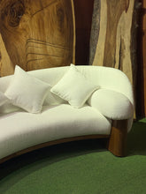 Load image into Gallery viewer, 2586 Couch
