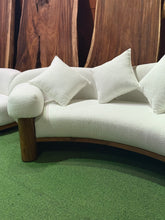 Load image into Gallery viewer, 2586 Couch
