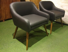 Load image into Gallery viewer, 2599 Chair
