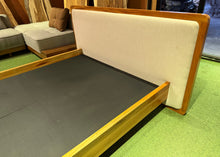 Load image into Gallery viewer, 24195 Bed Frame
