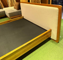 Load image into Gallery viewer, 24195 Bed Frame
