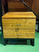 Load image into Gallery viewer, 25136 Side Table
