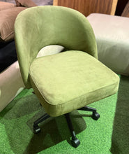 Load image into Gallery viewer, 25162A2 Office Chair
