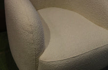 Load image into Gallery viewer, 25162A Accent Chair
