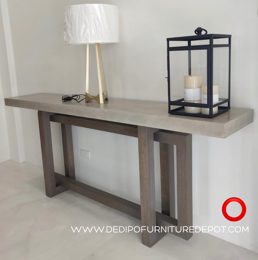 2397 Console / Foyer Table