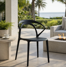 Load image into Gallery viewer, Q04 Outdoor Chair
