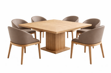 Load image into Gallery viewer, Q11 Chair
