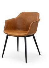 Load image into Gallery viewer, Q14 Chair

