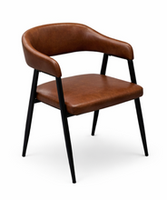 Load image into Gallery viewer, Q15 Chair
