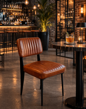 Load image into Gallery viewer, Q24 Chair
