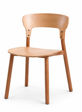 Load image into Gallery viewer, Q30 Chair
