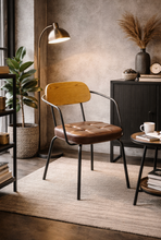 Load image into Gallery viewer, Q29 Chair
