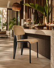 Load image into Gallery viewer, Q52 Chair
