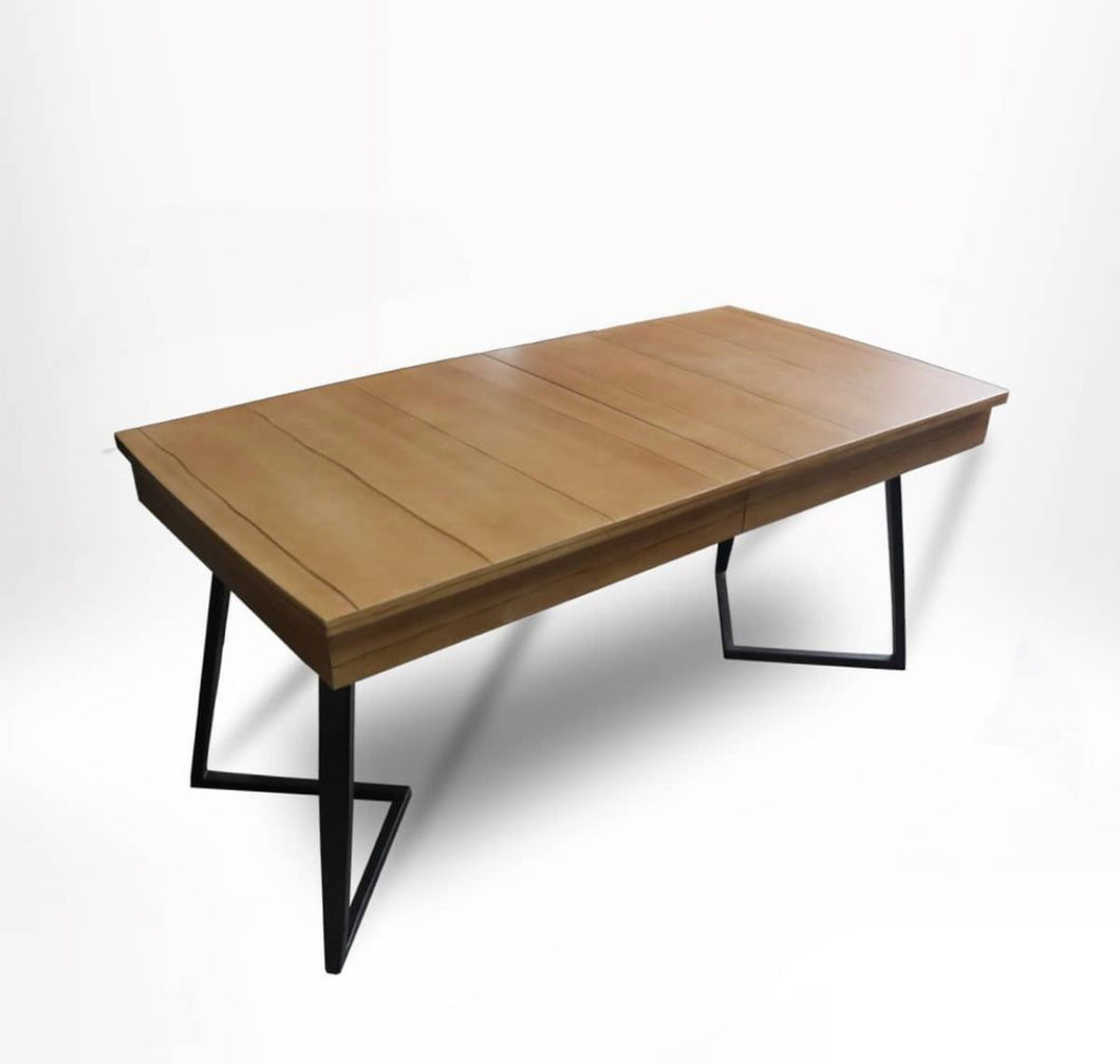 Ifalia Extendable Table
