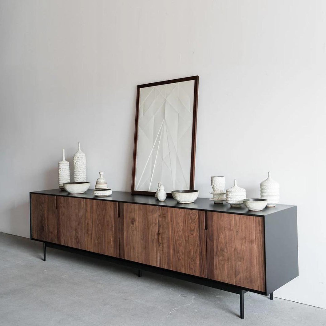 Alex Wood Buffet Table / Console