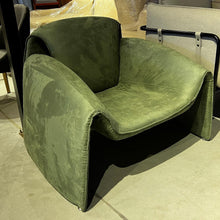 Load image into Gallery viewer, Lau Accent Chair
